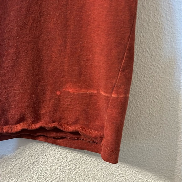 J. Crew broken in basic tee size medium - Picture 6 of 7